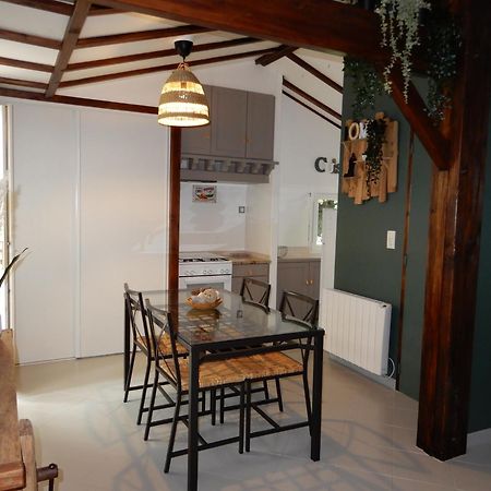 Le Gîte du Lutin Many 3 étoiles&son SPA privatif Saint-Christophe-Sur-Conde Esterno foto
