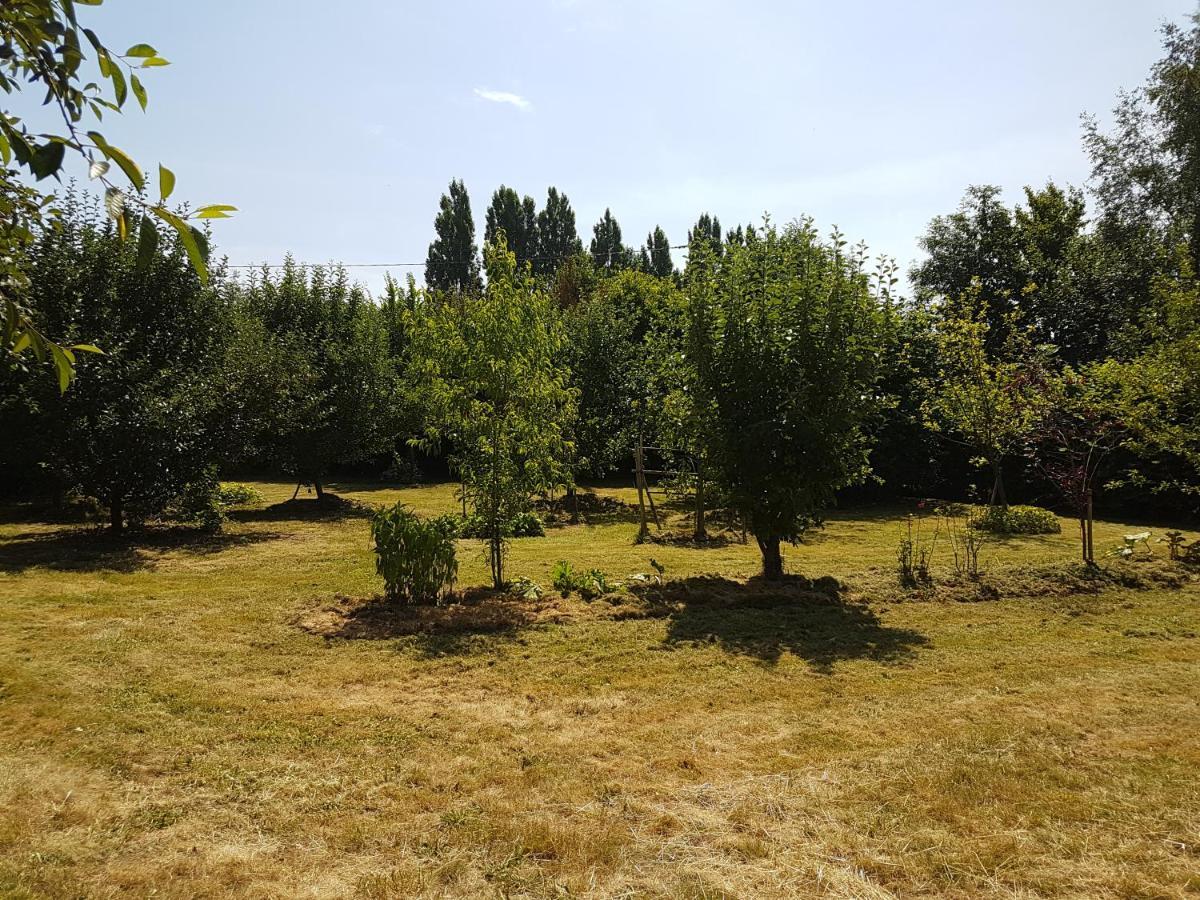Le Gîte du Lutin Many 3 étoiles&son SPA privatif Saint-Christophe-Sur-Conde Esterno foto